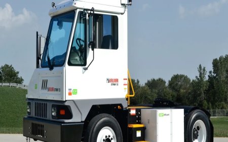 Kalmar purchases the electric terminal tractor product line from Lonestar Specialty Vehicles in the United States.