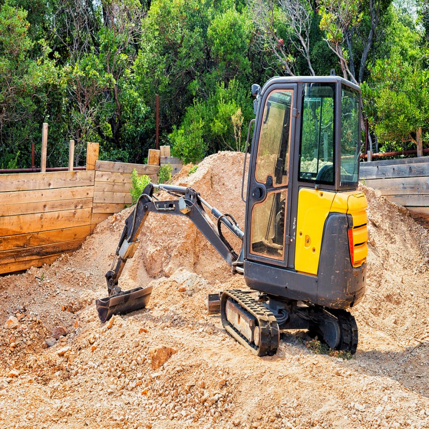 The Inaugural Electric Mini Excavator in North America Begins Operation in Illinois with Minimal Noise