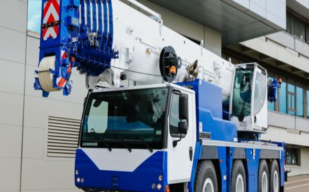 Snell Crane Service elevates its standards by employing a Liebherr LTM 1120-4.1 mobile crane